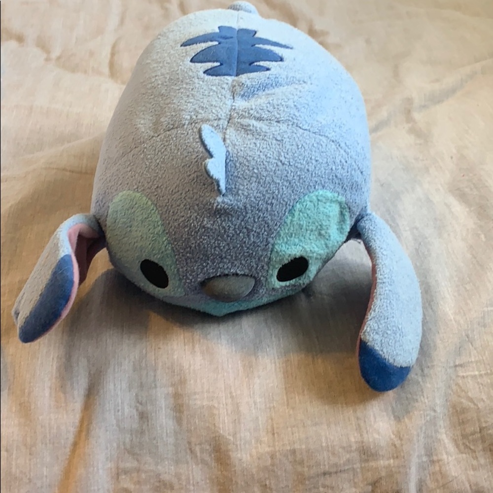Medium size tsum tsum (Stitch)